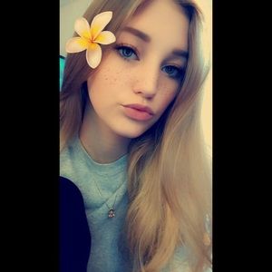 Meet your Posher, Madison